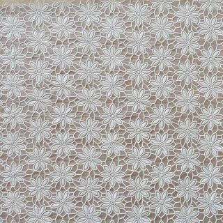 Cerata-Loemen-Dessalace-Daisy-Cream