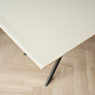 Protector-Resto-White Table